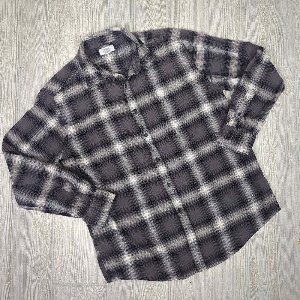 Croft & Barrow Men’s Large Grey Cotton Casual Long Sleeve Burton Down Shirt